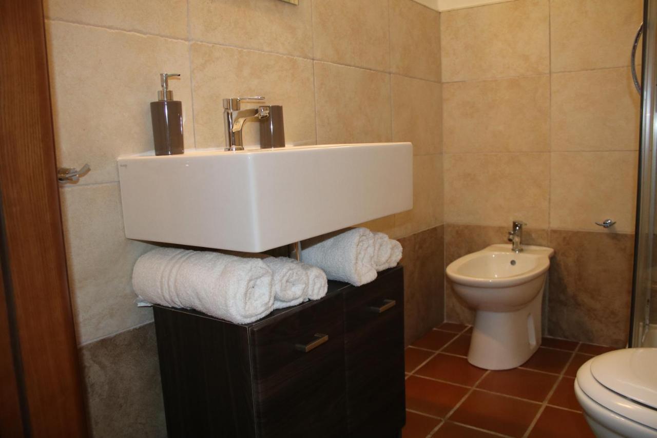 B&B Sa Serra Стинтино Экстерьер фото