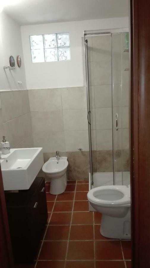 B&B Sa Serra Стинтино Экстерьер фото
